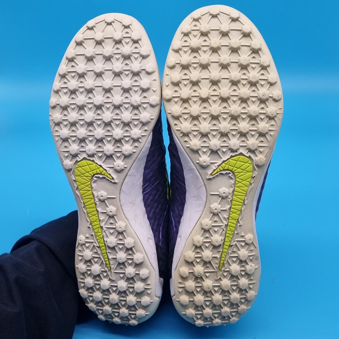 나이키 하이퍼베놈 피날레 풋살화 265 상품이미지3