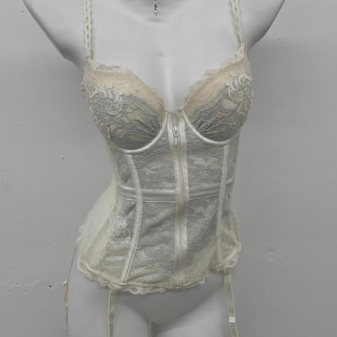 (구함) 에블린 코르셋 구합니다. 상품이미지1