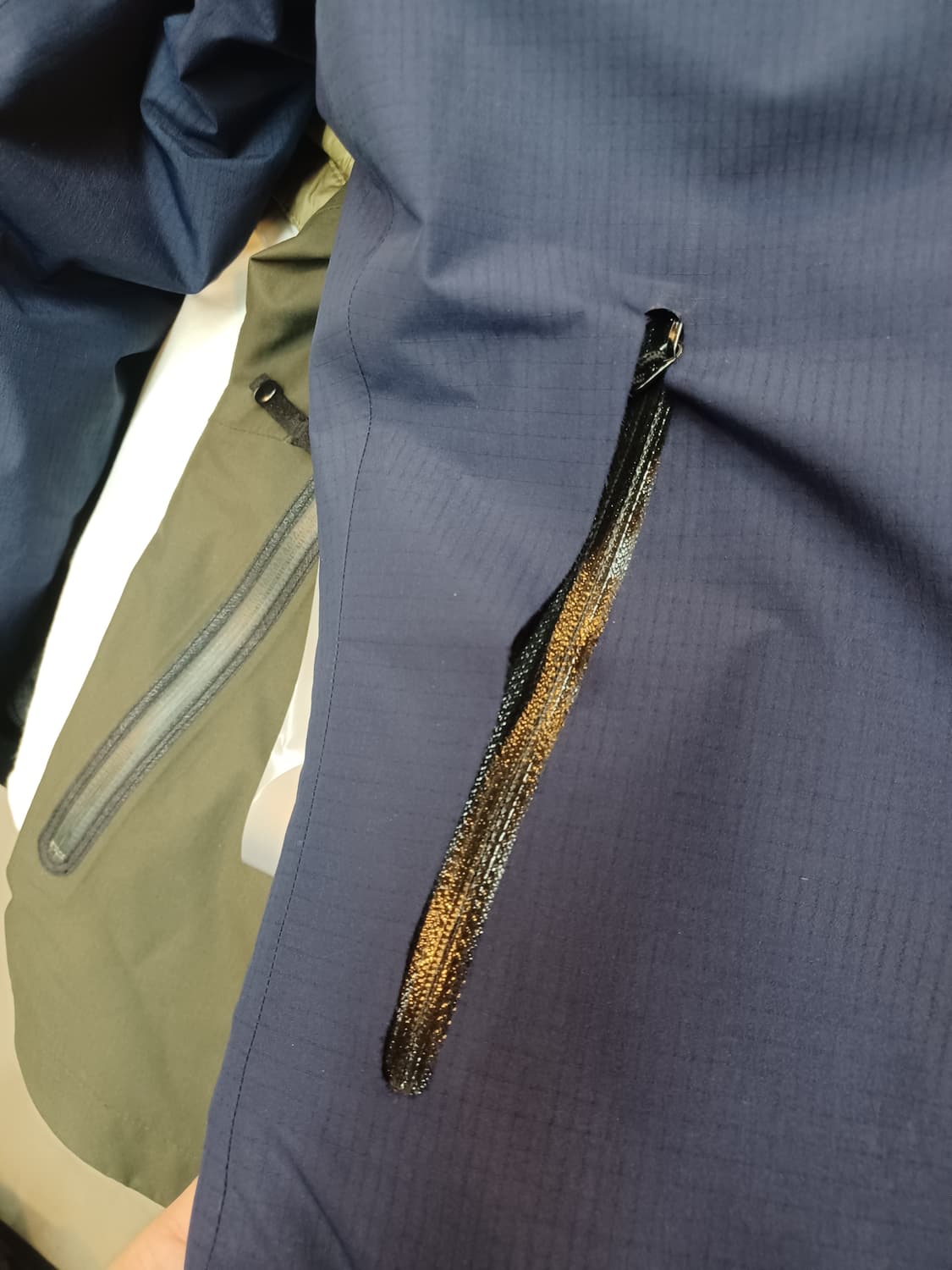 아크테릭스 고어텍스 고프고어 경량패딩 점퍼 s~m 상품이미지8