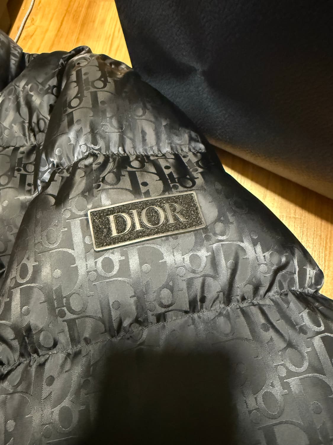 디올 오블리크 블랙 패딩 52사이즈 상품이미지4