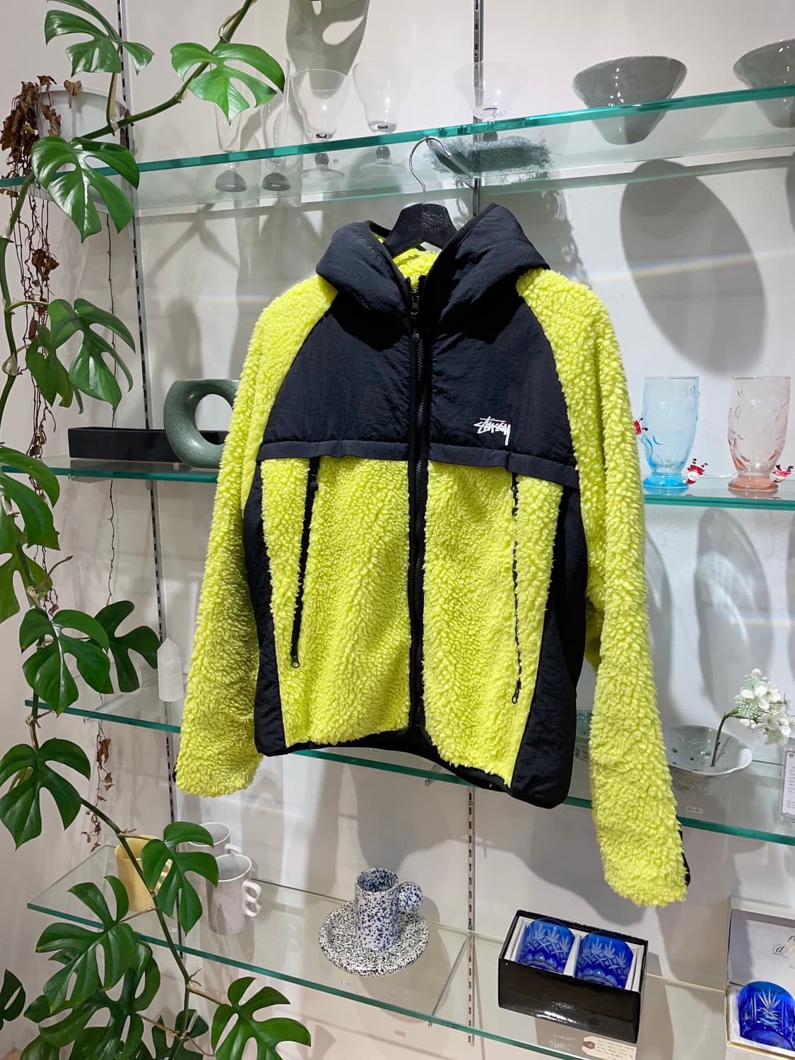 스투시 sherpa paneled hooded jacket 상품이미지4