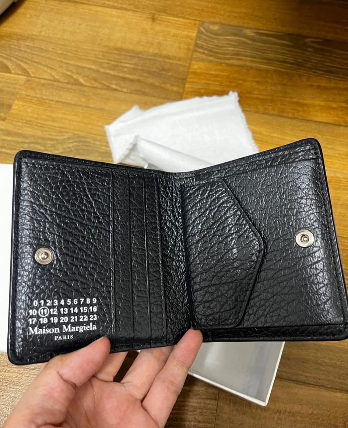 메종 마르지엘라 반지갑 블랙  상품이미지3