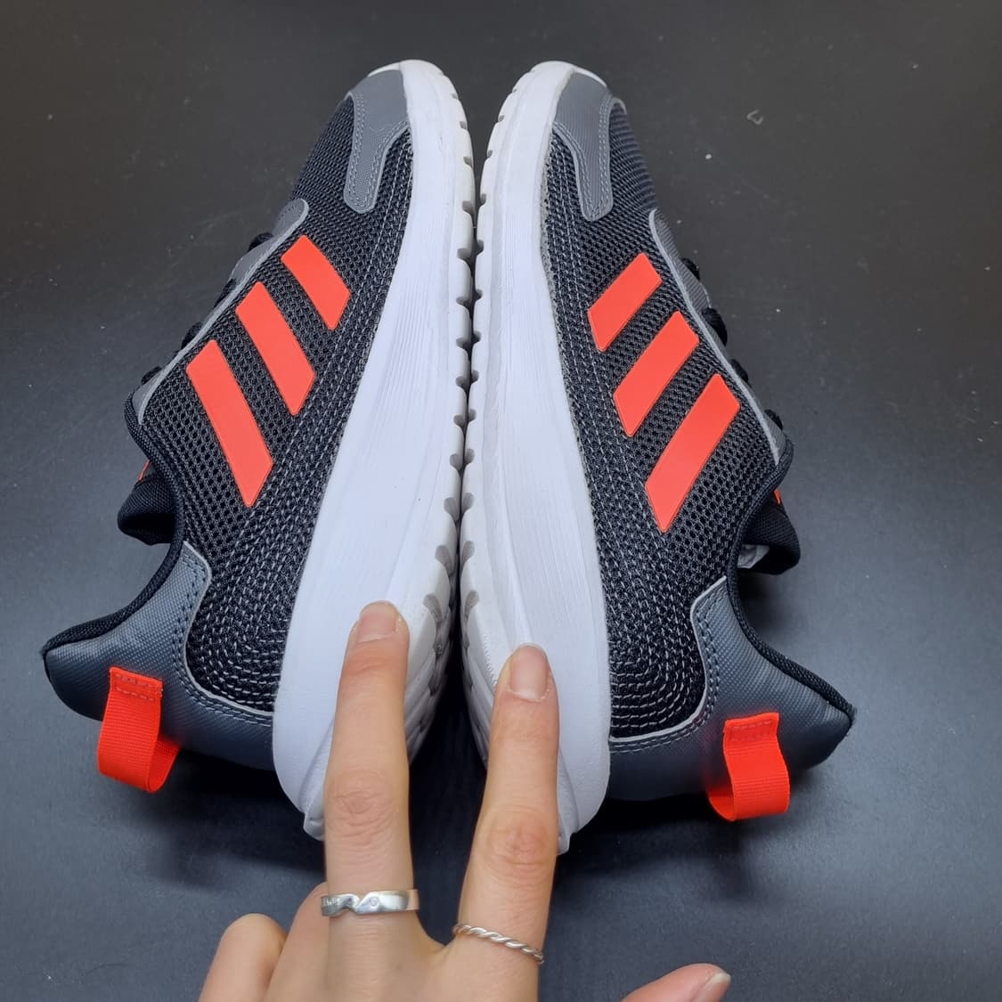 아디다스 탠사우르 운동화 235 상품이미지5