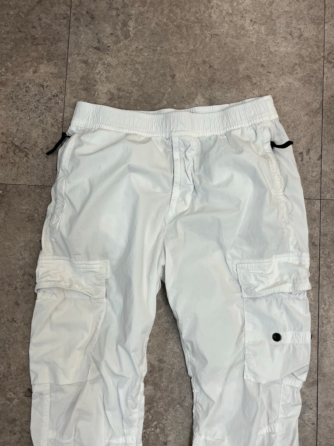 스톤 아일랜드 22SS 와펜 패치 밴딩 카고 팬츠 화이트 W30 #csz 상품이미지5