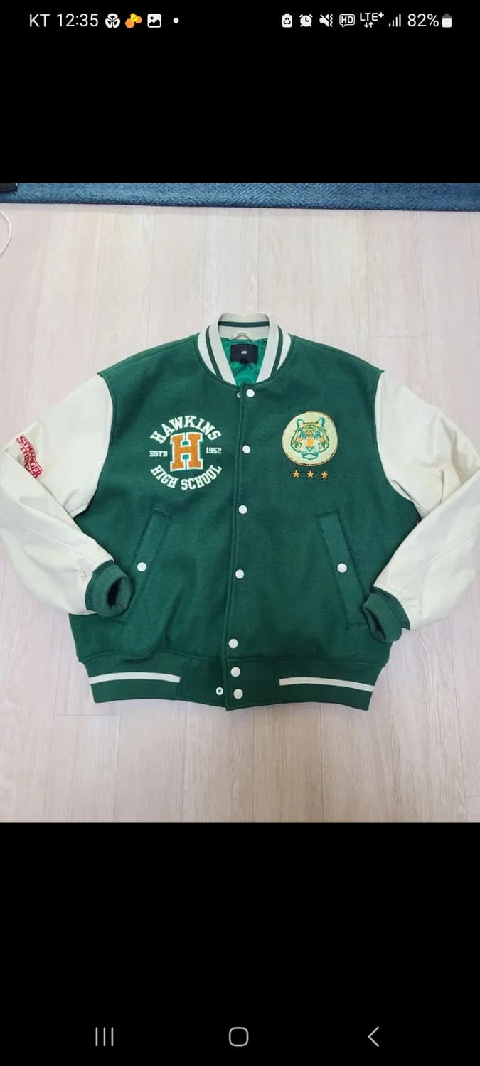 H&m 기묘한 이야기 콜라보 바시티 L 상품이미지1