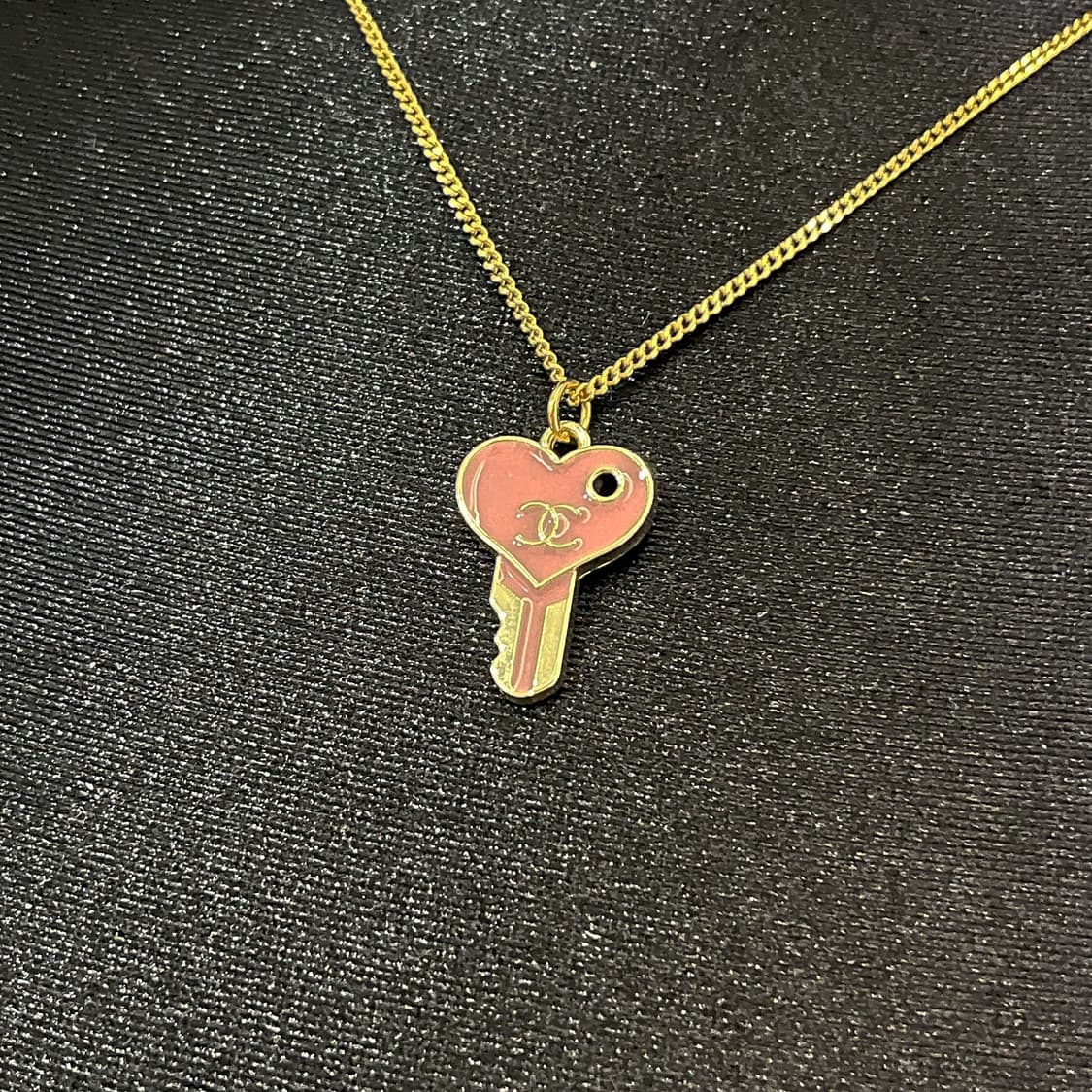 샤넬 핑크 하트키 골드 업사이클링 목걸이 상품이미지2