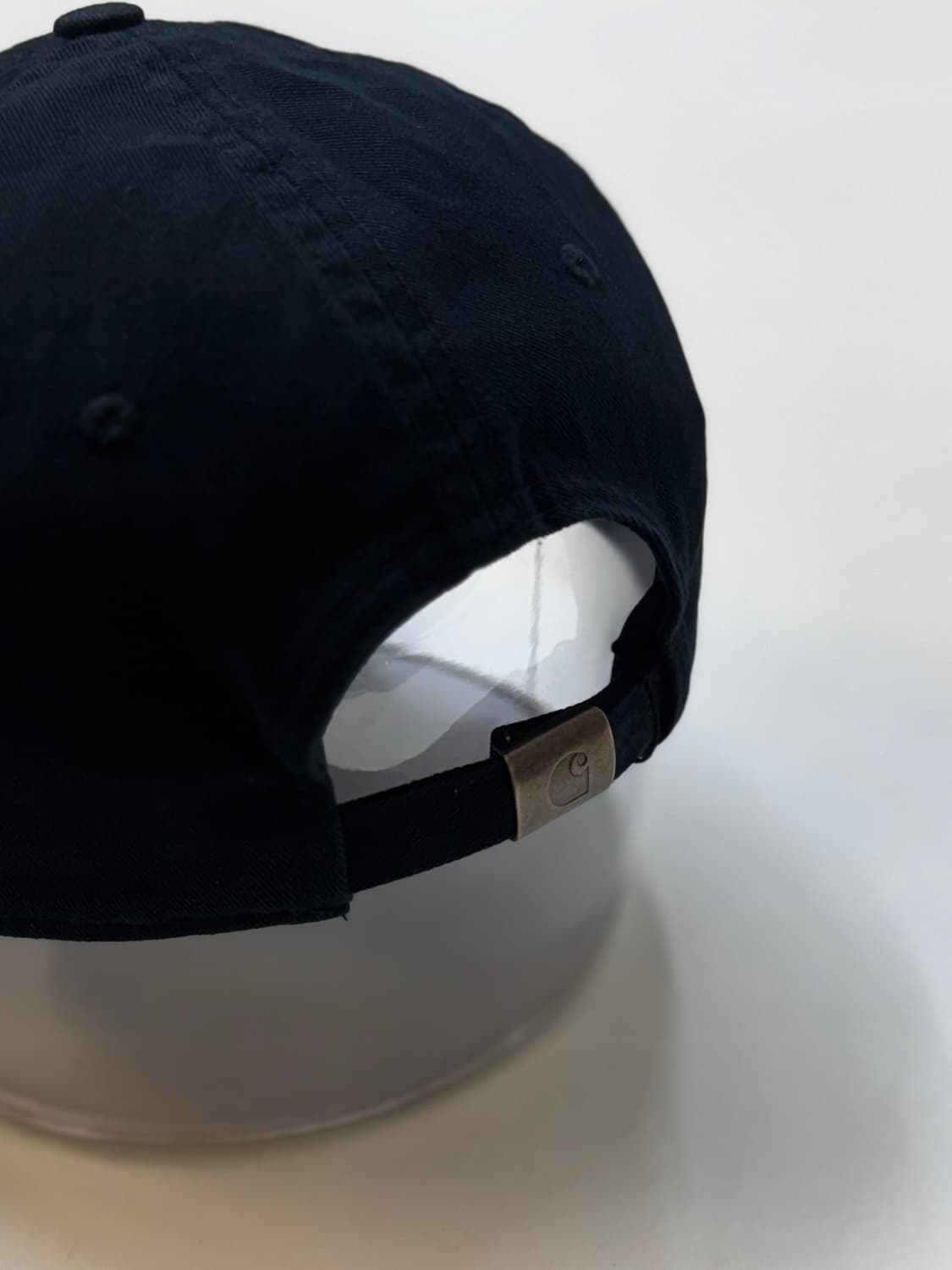 Carhartt 칼하트 블랙컬러 로고 볼캡 상품이미지3