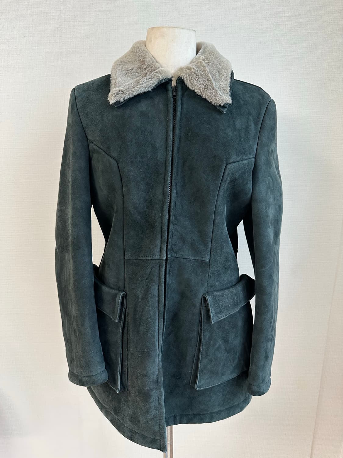 Wingsclub mouton jacket 상품이미지1