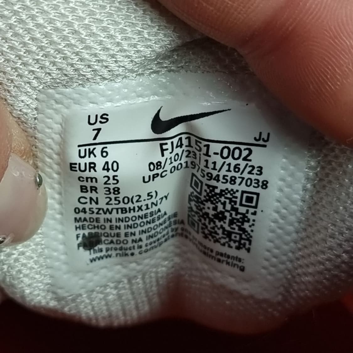 [나이키] 줌 보메로 5 퓨어 플래티넘 앤 레이저 오렌지 M18547 상품이미지10