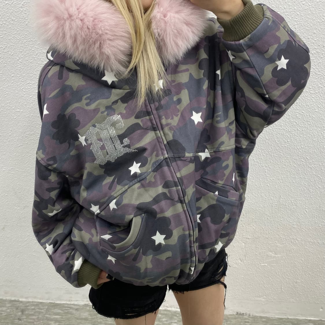재팬 카모 딸기우유맛 울프죠 리버시블 후드 점퍼 상품이미지1