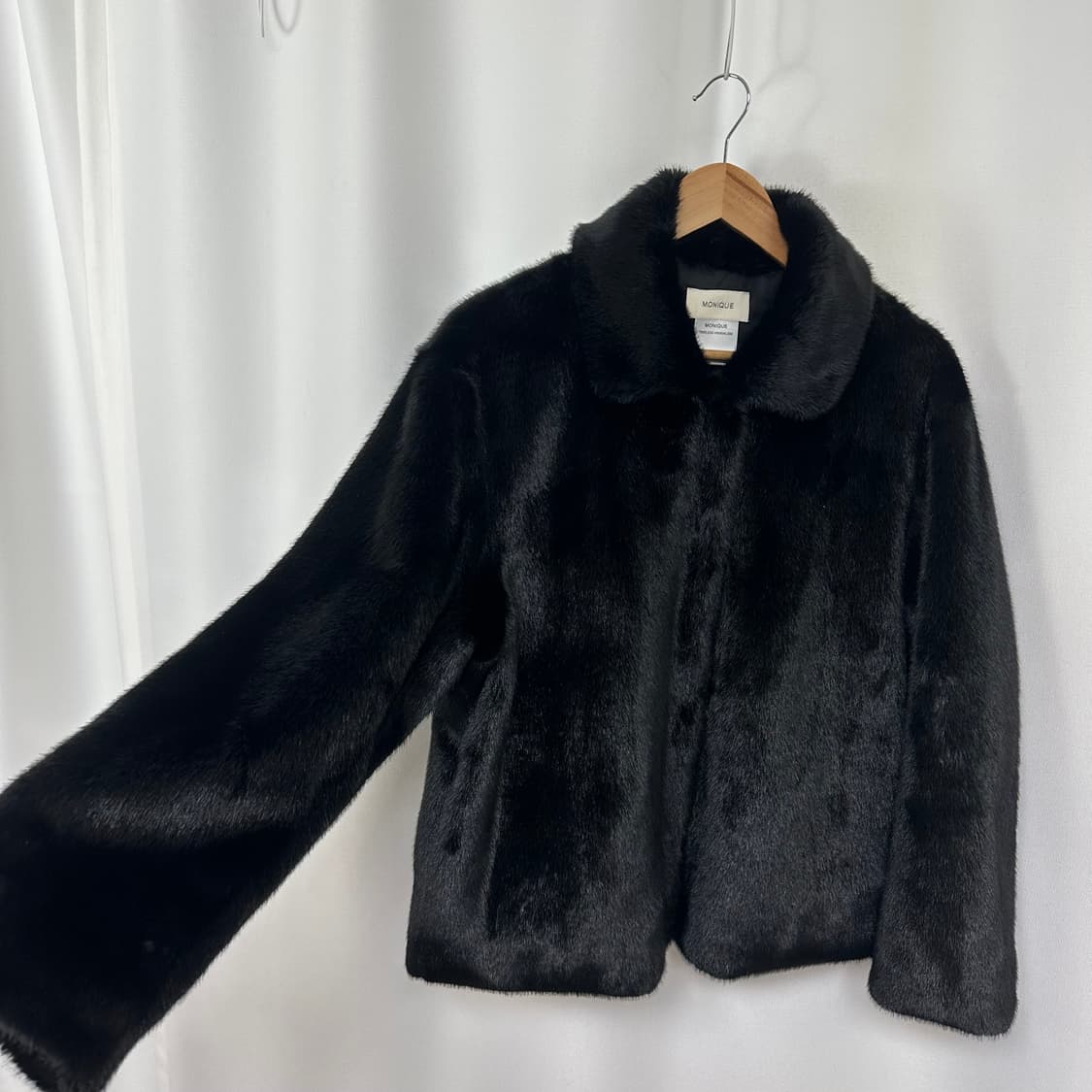   MONIQUE 여자 퍼자켓 검정 FREE  EIWO 상품이미지3