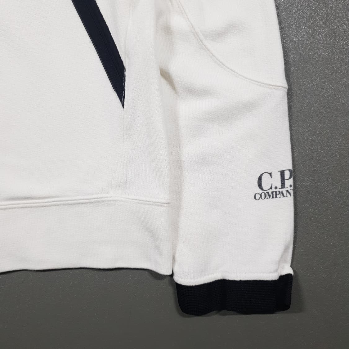 실측 M (95) 정품 CP컴퍼니 시스루 코튼 집업 자켓 크림 상품이미지3