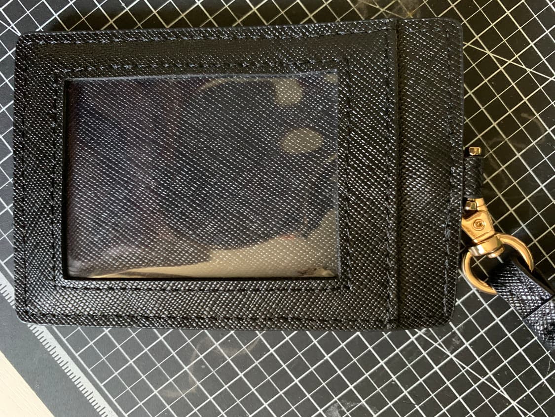 프라다 목걸이형 카드지갑  상품이미지2