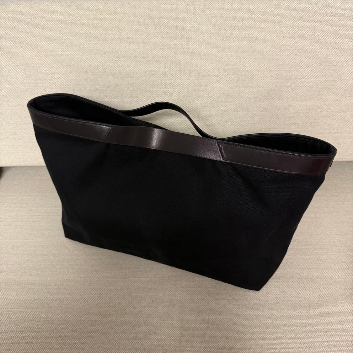 더로우 캔버스 키트백 상품이미지9