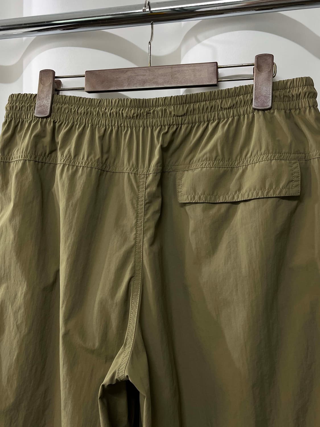유니클로 UV 프로텍션 파라슈트 파라트루퍼 올리브 나일론 팬츠 상품이미지9
