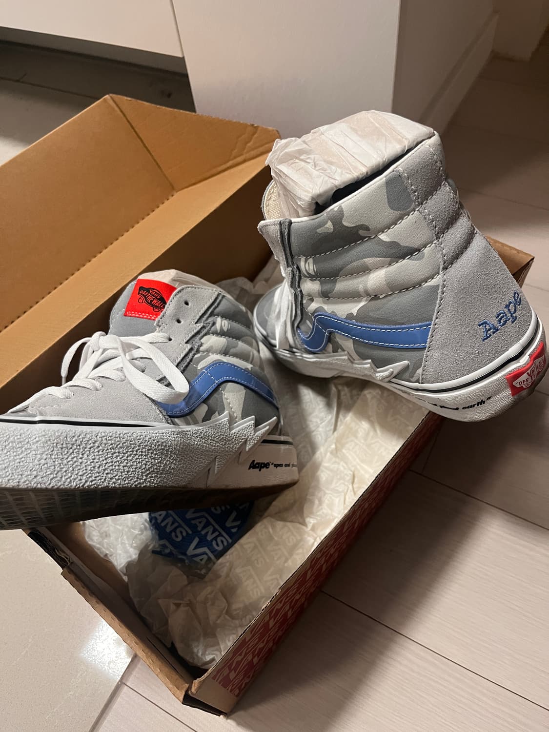 반스 X AAPE SK8-HI 볼트 스니커즈 275mm 상품이미지1