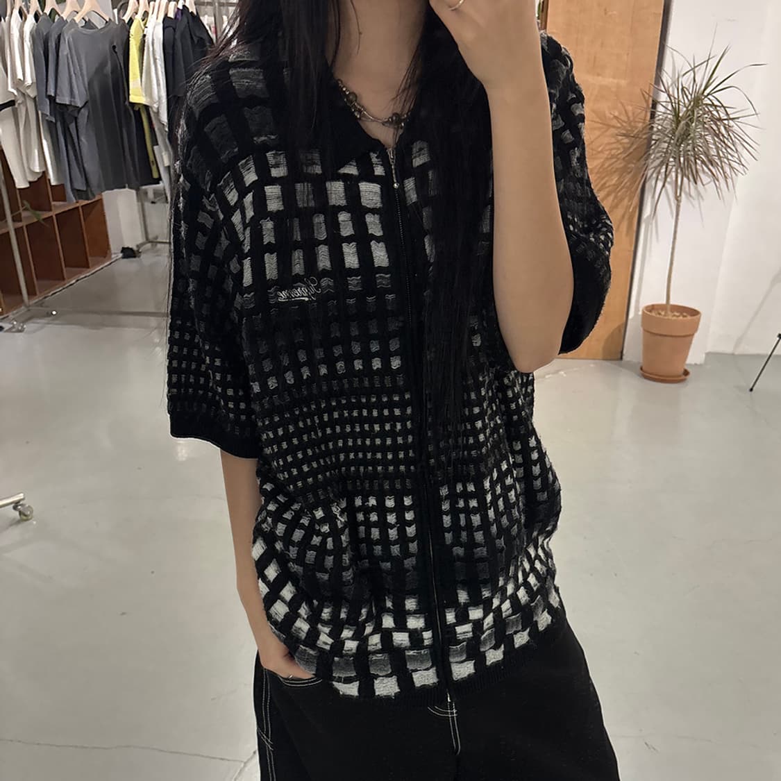 슈프림 Supreme Gradient Grid Zip Up Polo 상품이미지4