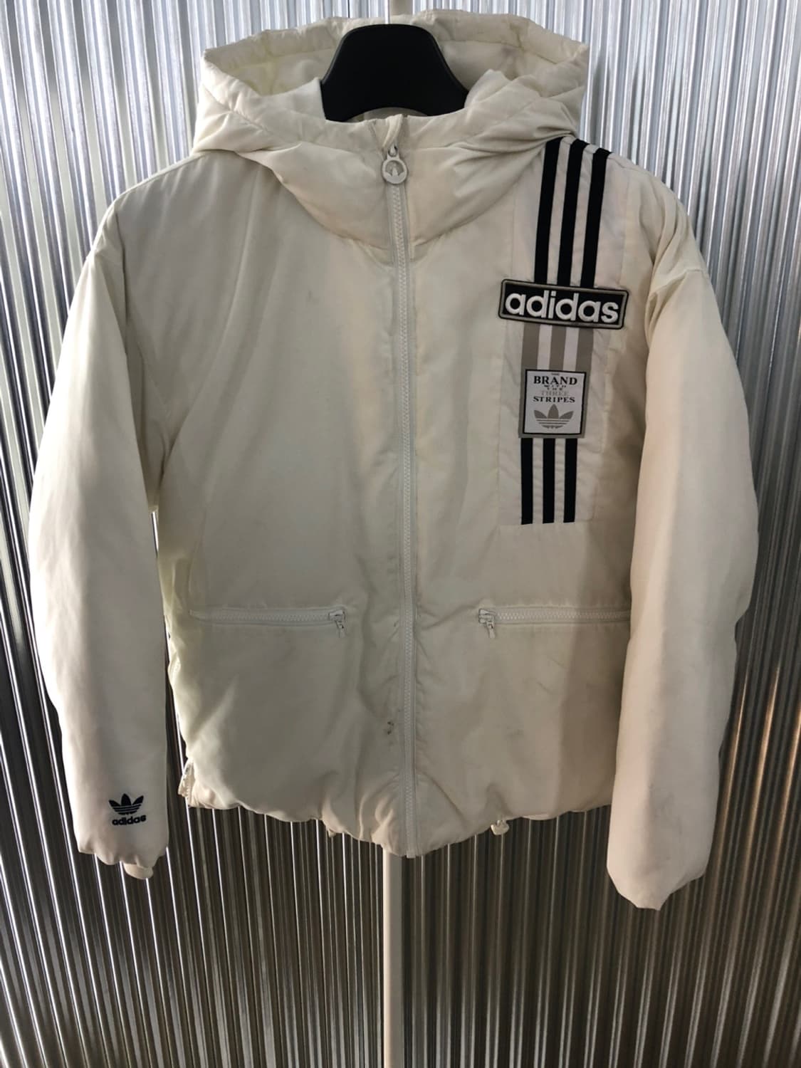 아디다스 후드 다운 패딩 L 상품이미지2