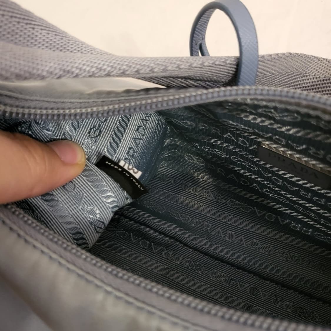 프라다 리에디션 리나일론 호보백 토트백 가방 상품이미지10