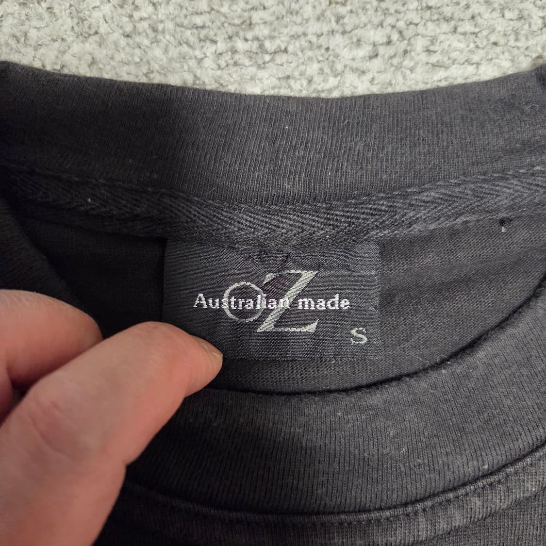 호주산 빈티지 자수 반팔 티셔츠 M(95) 상품이미지3