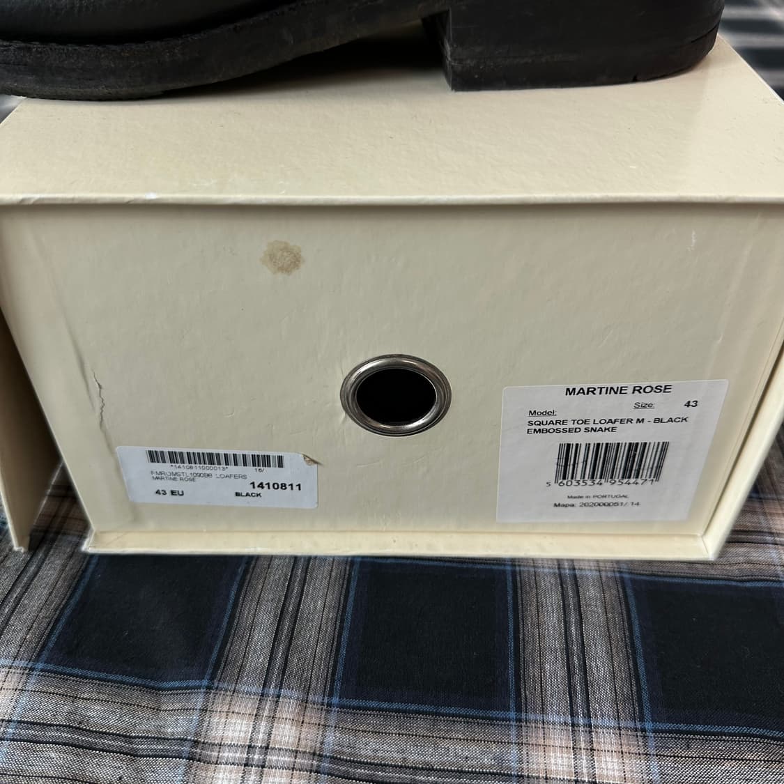 마틴로즈 체인 장식 레더 뮬 슬리퍼 블랙  상품이미지10