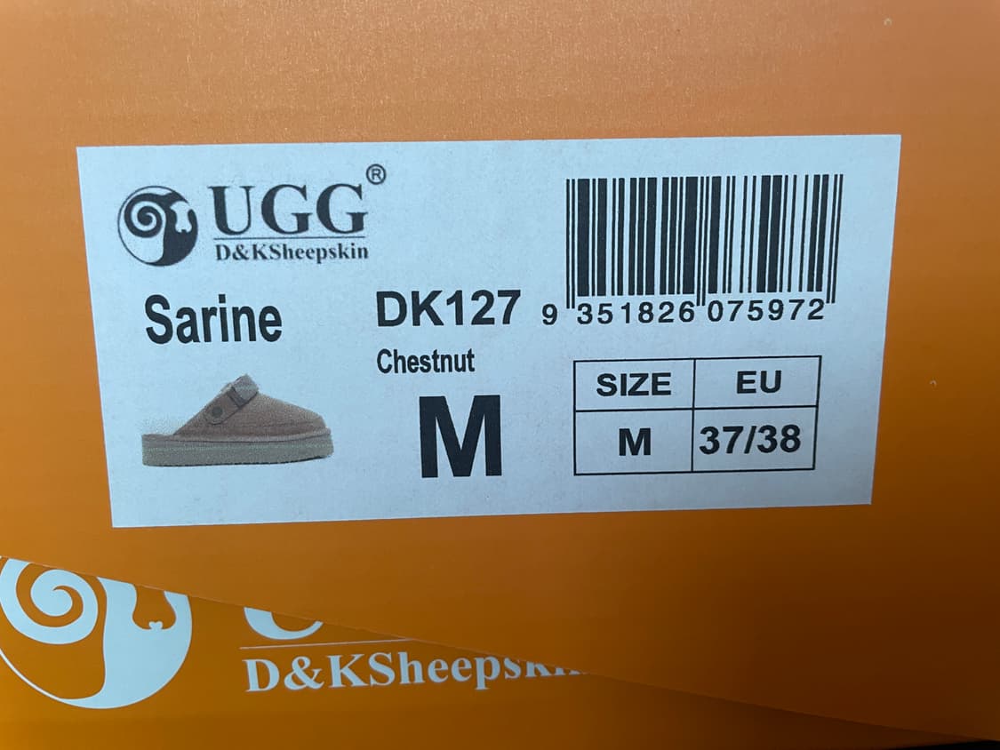 UGG D&K Sheepskin Sarine 클로그 새상품 상품이미지5