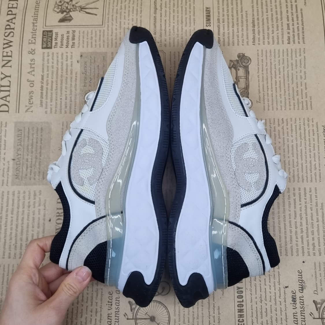 샤널 여성 운동화 실사이즈240 상품이미지5