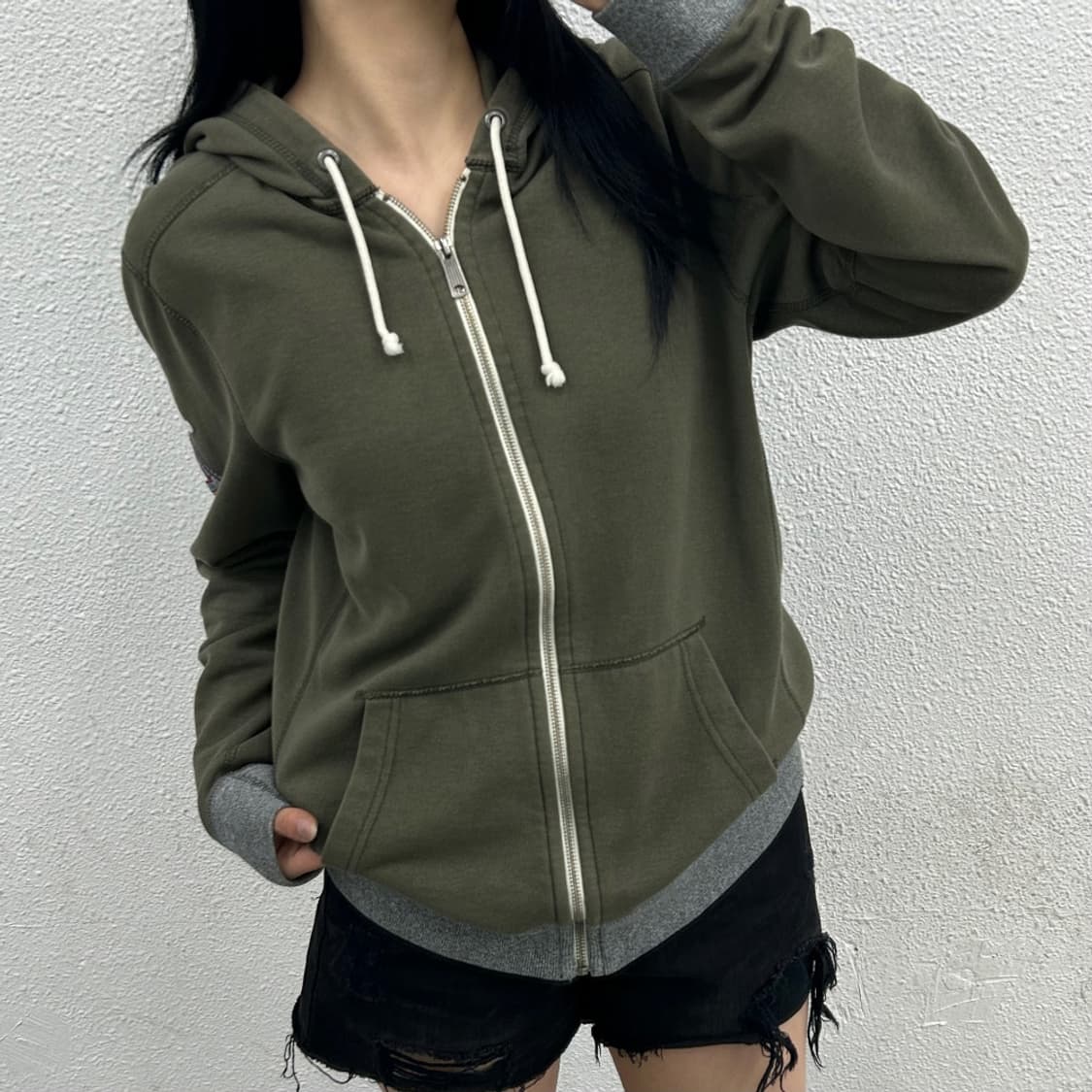 아베크롬비 사이드패치 카키 후드집업 S 상품이미지2