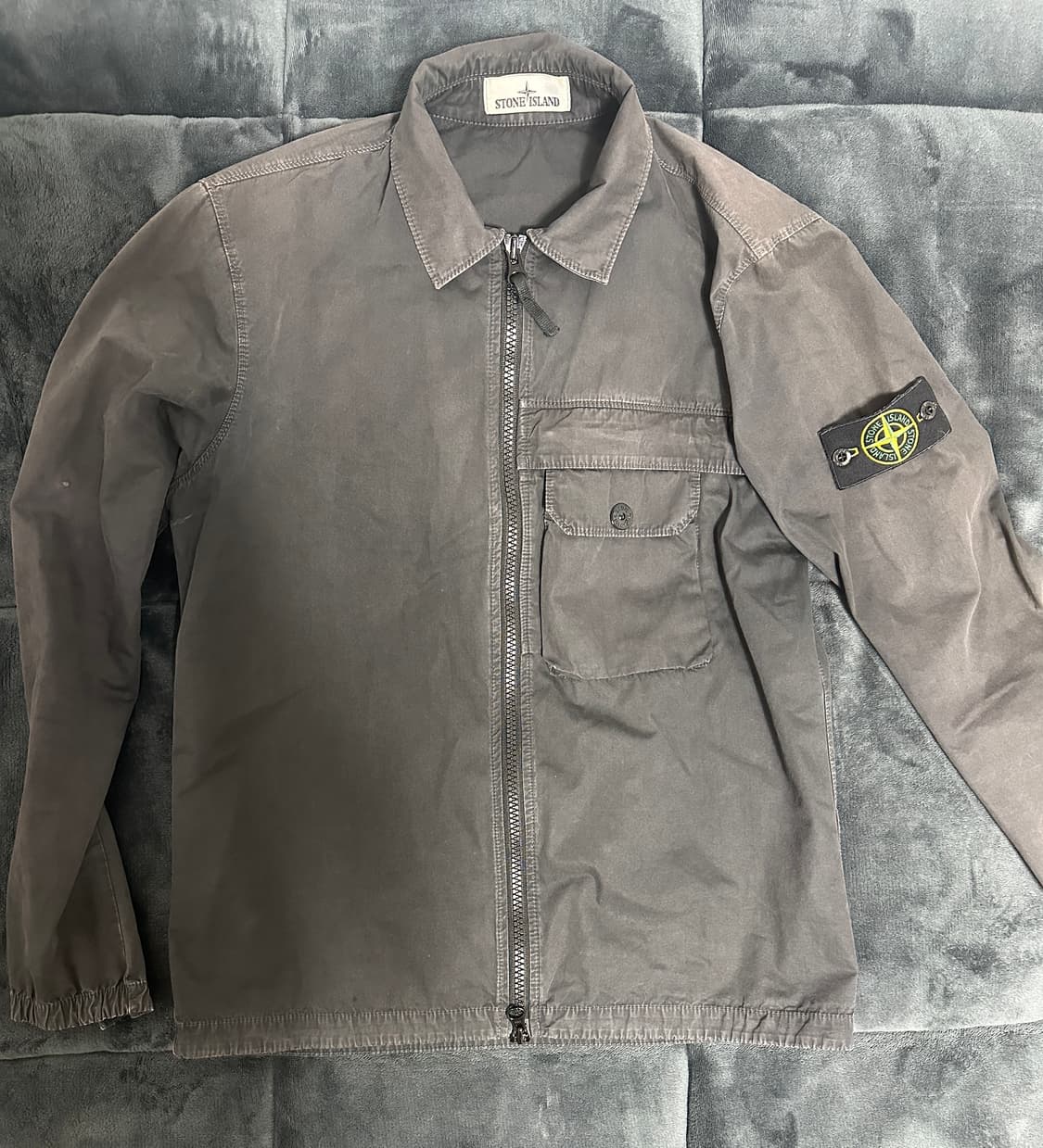 20FW 스톤아일랜드 집업 오버셔츠 상품이미지1