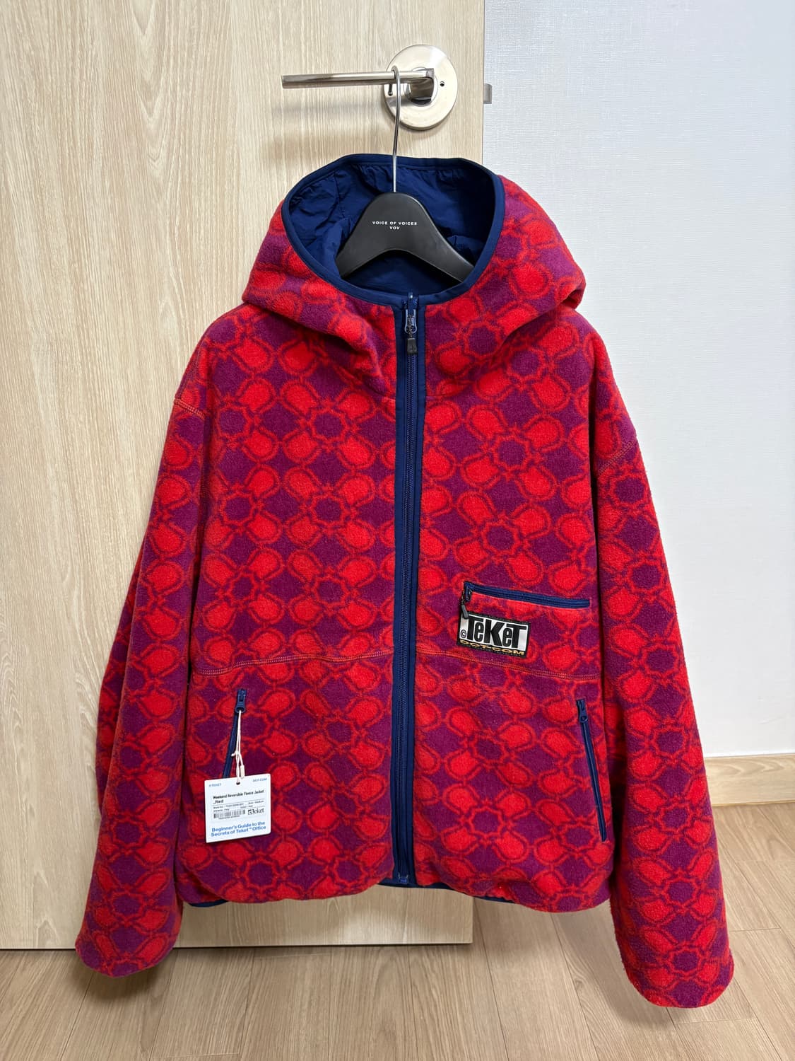 테켓 WEEKEND REVERSIBLE FLEECE JACKET-RED 상품이미지1