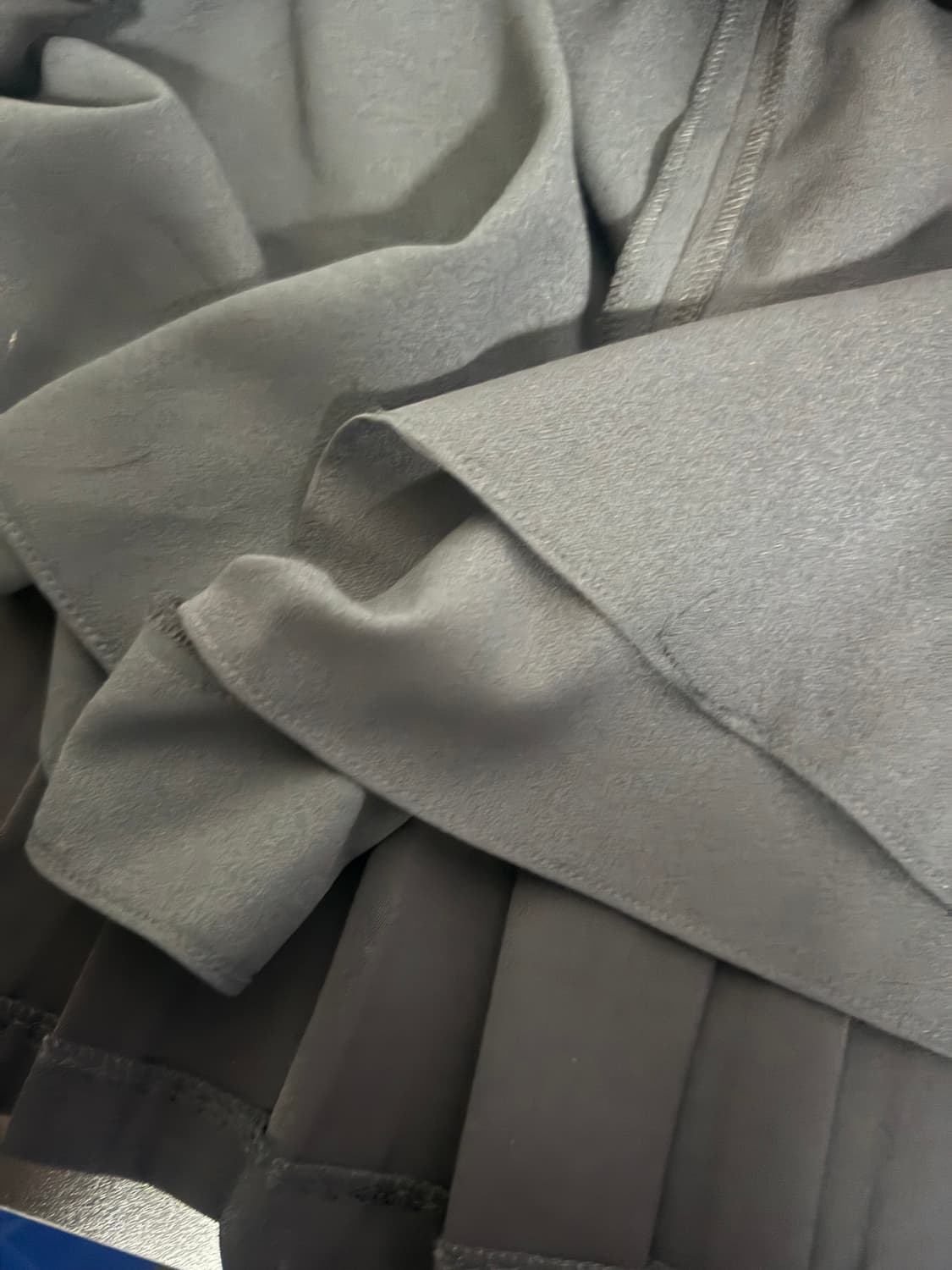 여성 자라 ZARA 금장 장식 플리츠 스커트 치마 블랙 상품이미지5