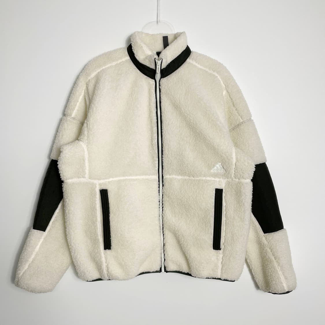 D2 아디다스 아디다스의 S2S 보아 플리스 자켓 M사이즈 상품이미지1