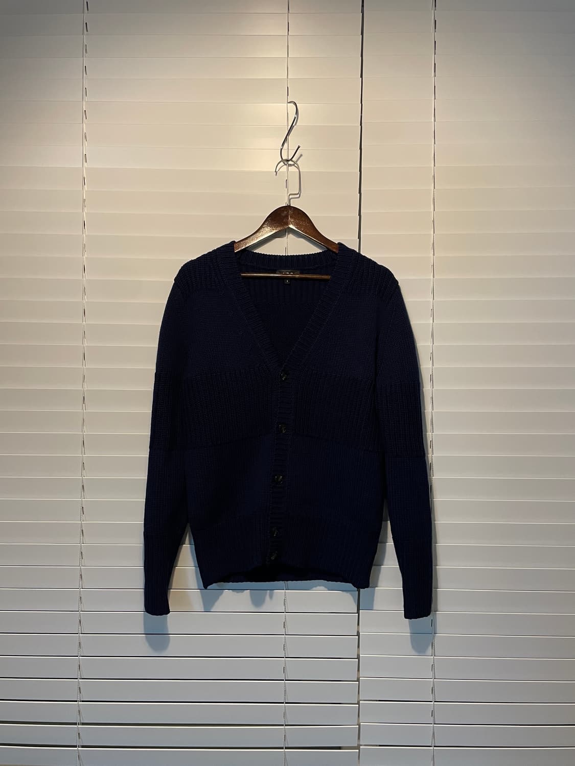 apc 아페쎄 네이비 블루 가디건 상품이미지3