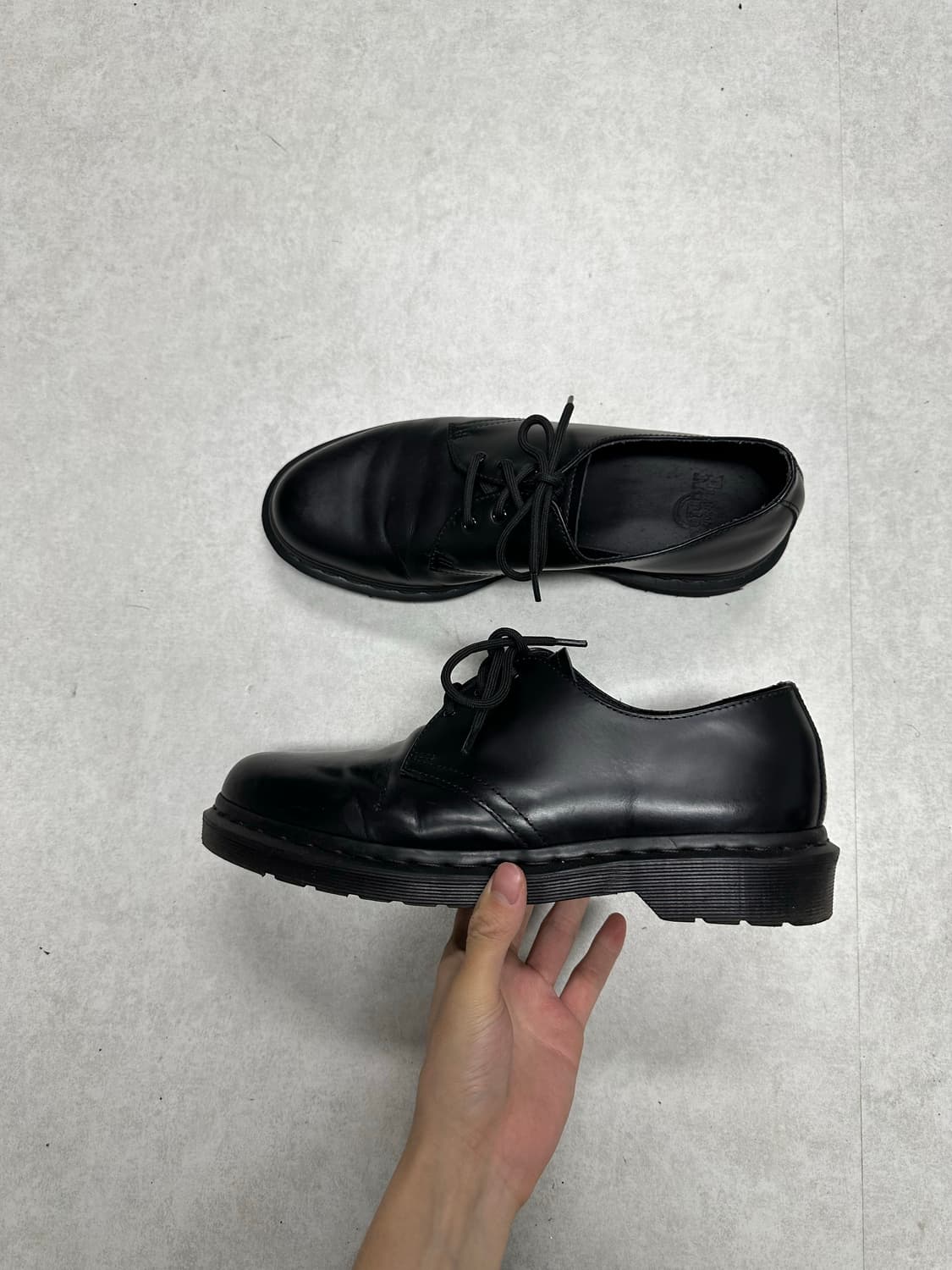 닥터마틴 1461 모노 상품이미지1