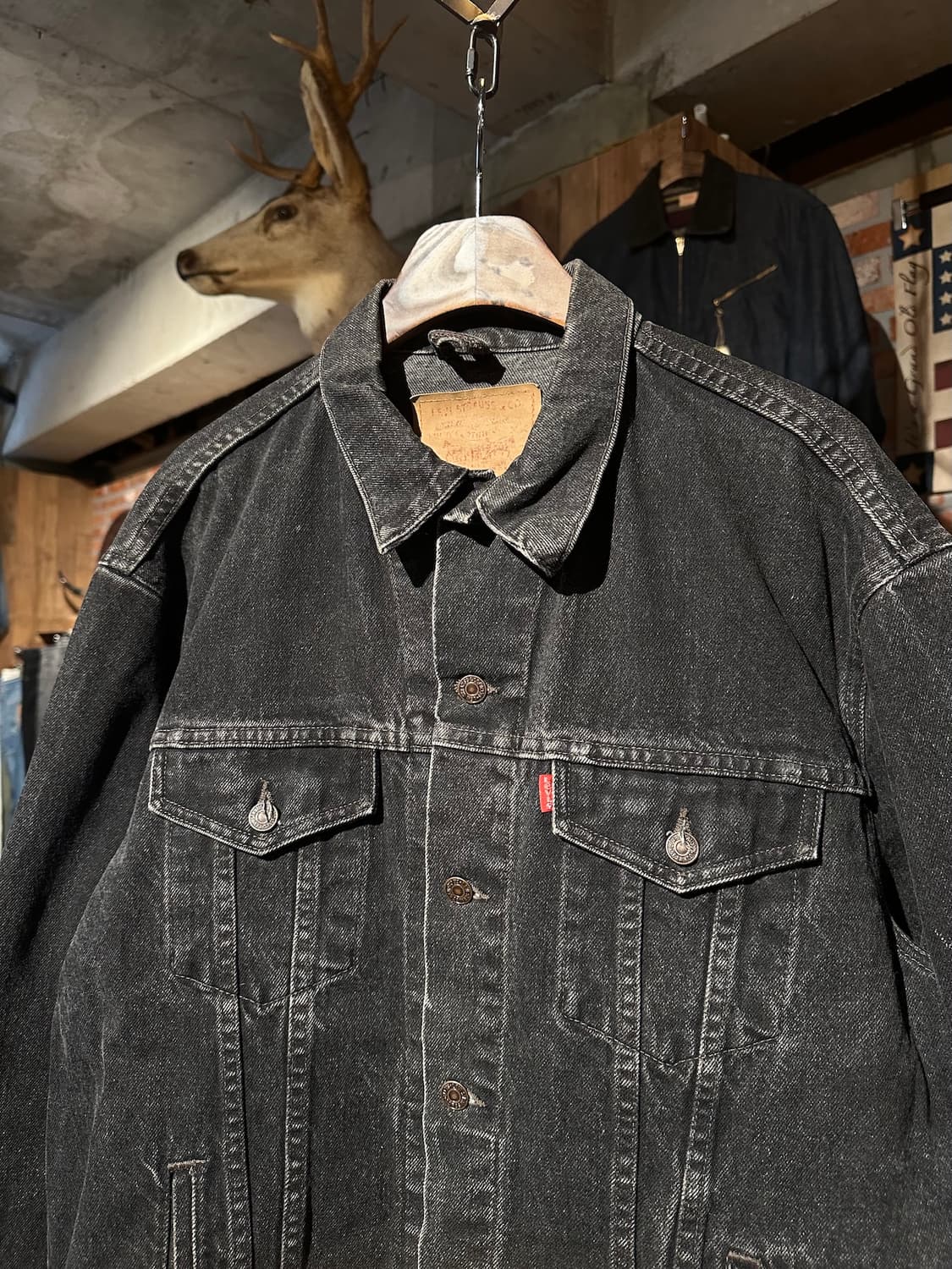 90s Vintage Levis 3rd Black Denim Jacket 상품이미지3