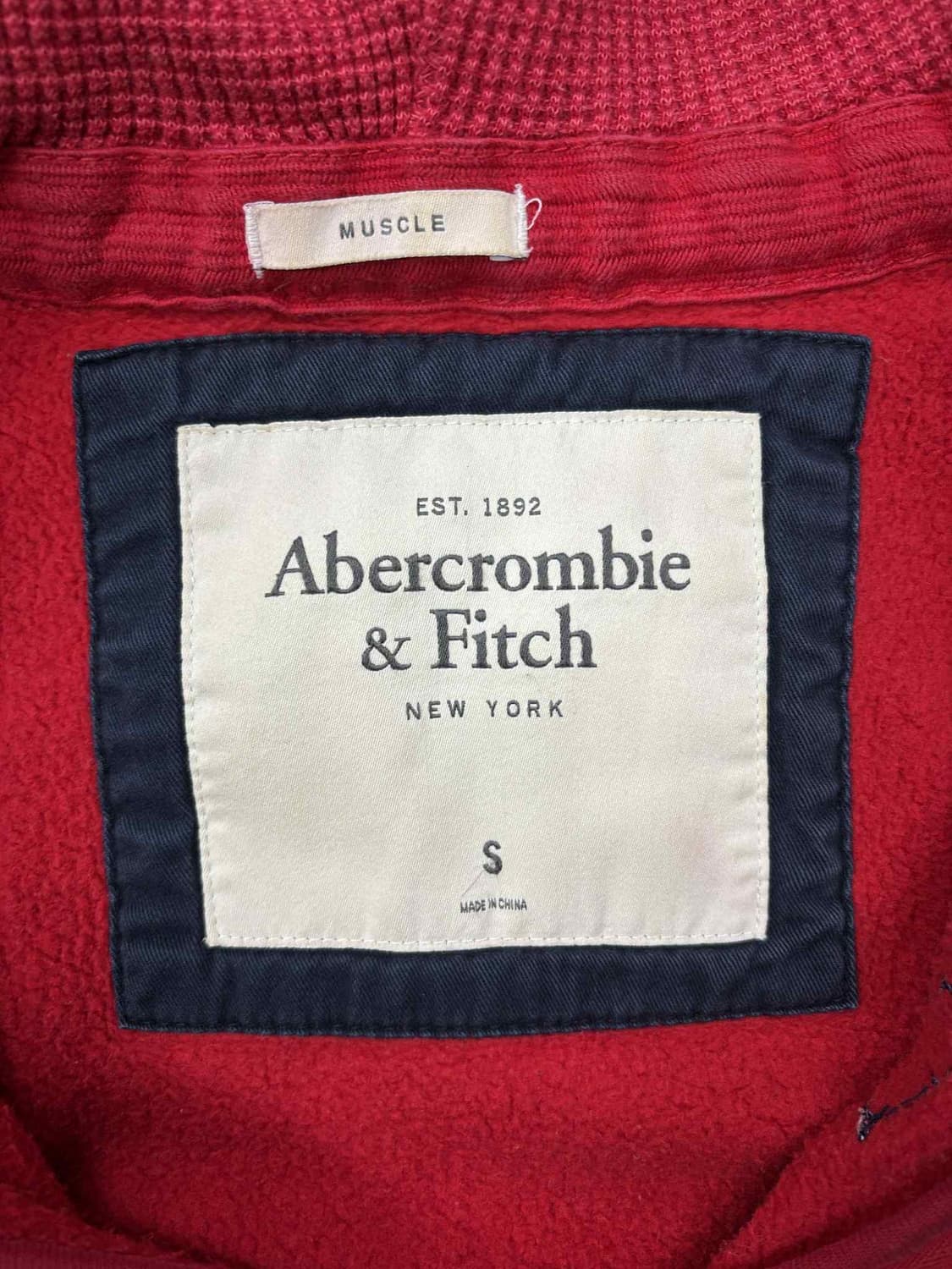 아베크롬비 y2k 올드스쿨 레드 스웻 후드집업 희귀져지(S) 상품이미지4
