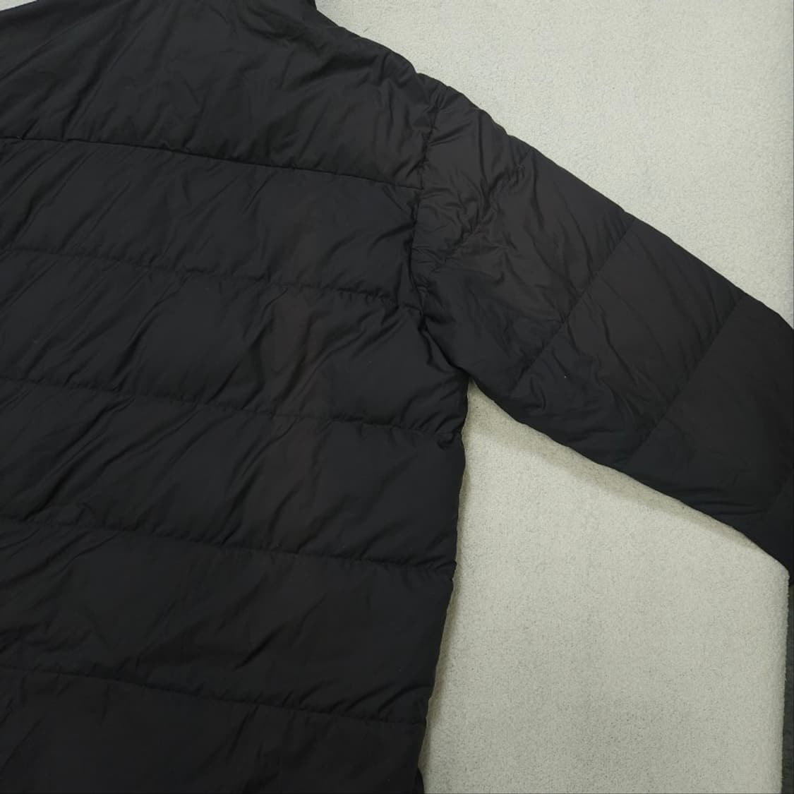 파타고니아 사일런트 패딩 XL 상품이미지8