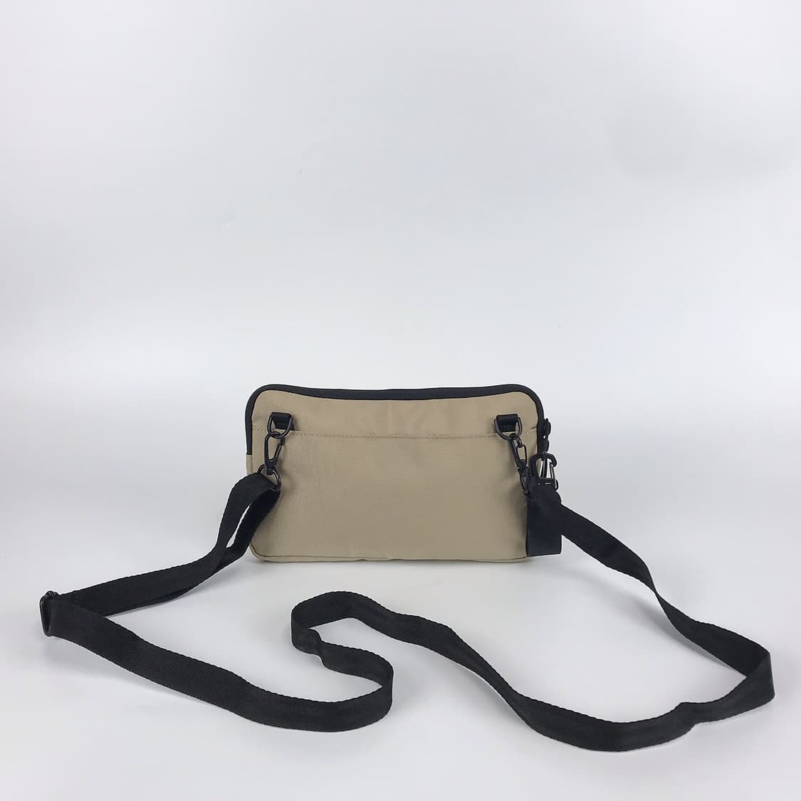 디스커버리 지갑형 크로스백 가방 상품이미지5