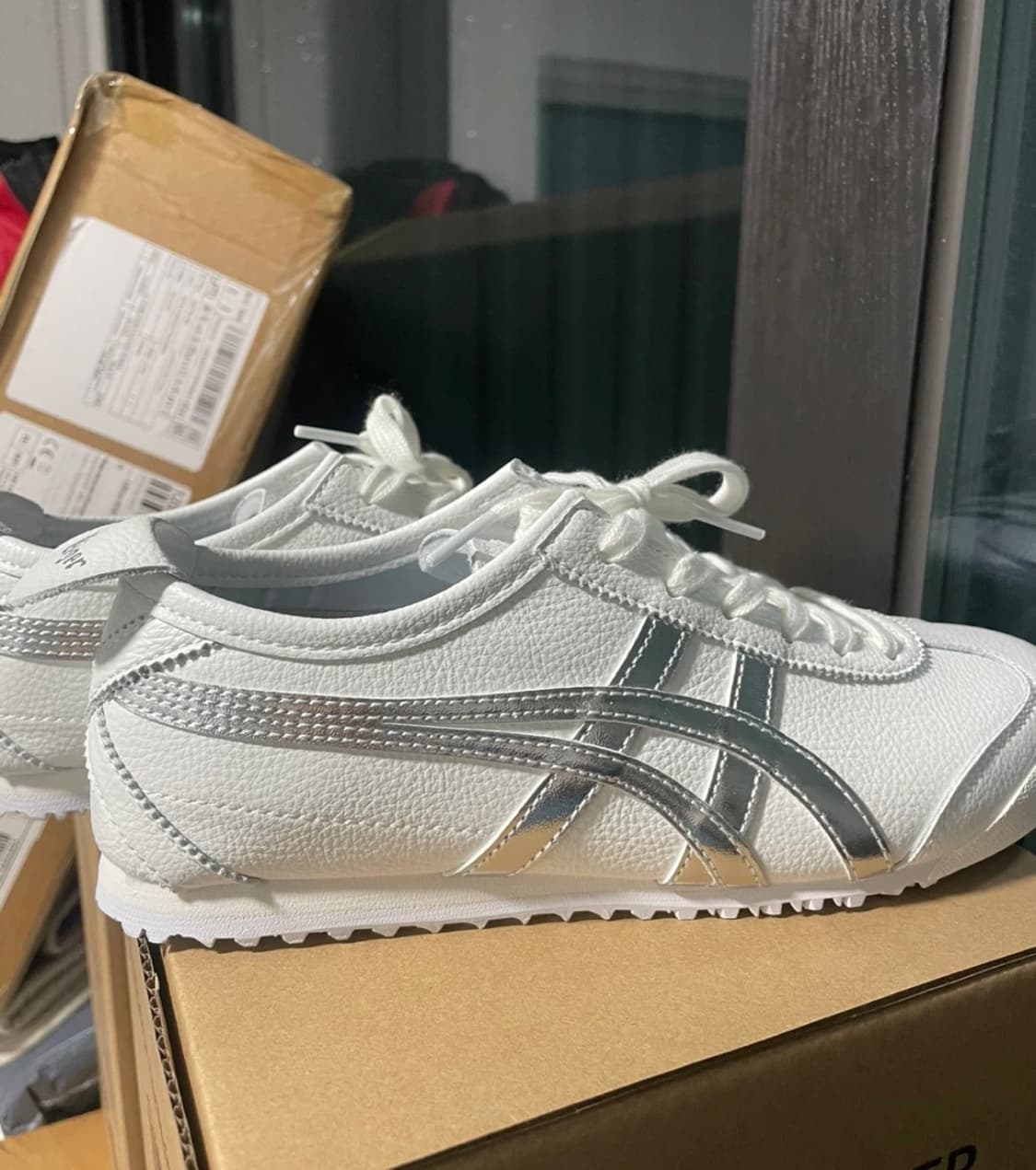 오니츠카타이거 멕시코66 화이트실버 운동화 상품이미지1