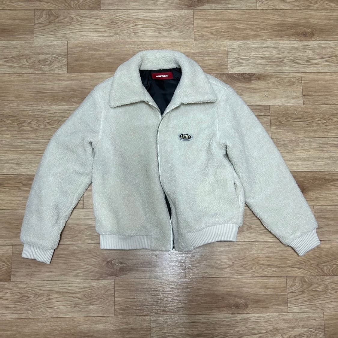 [새상품] 아파트먼트 아이보리 뽀글이 후리스 플리스 상품이미지3