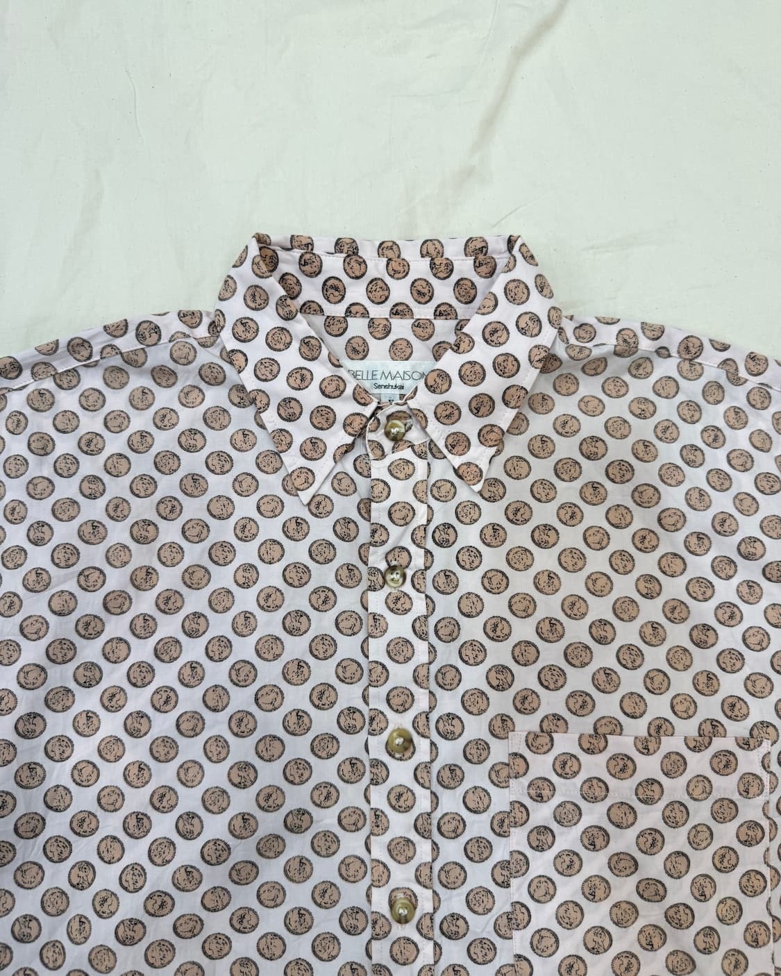화이트 코인 패턴 셔츠 상품이미지1