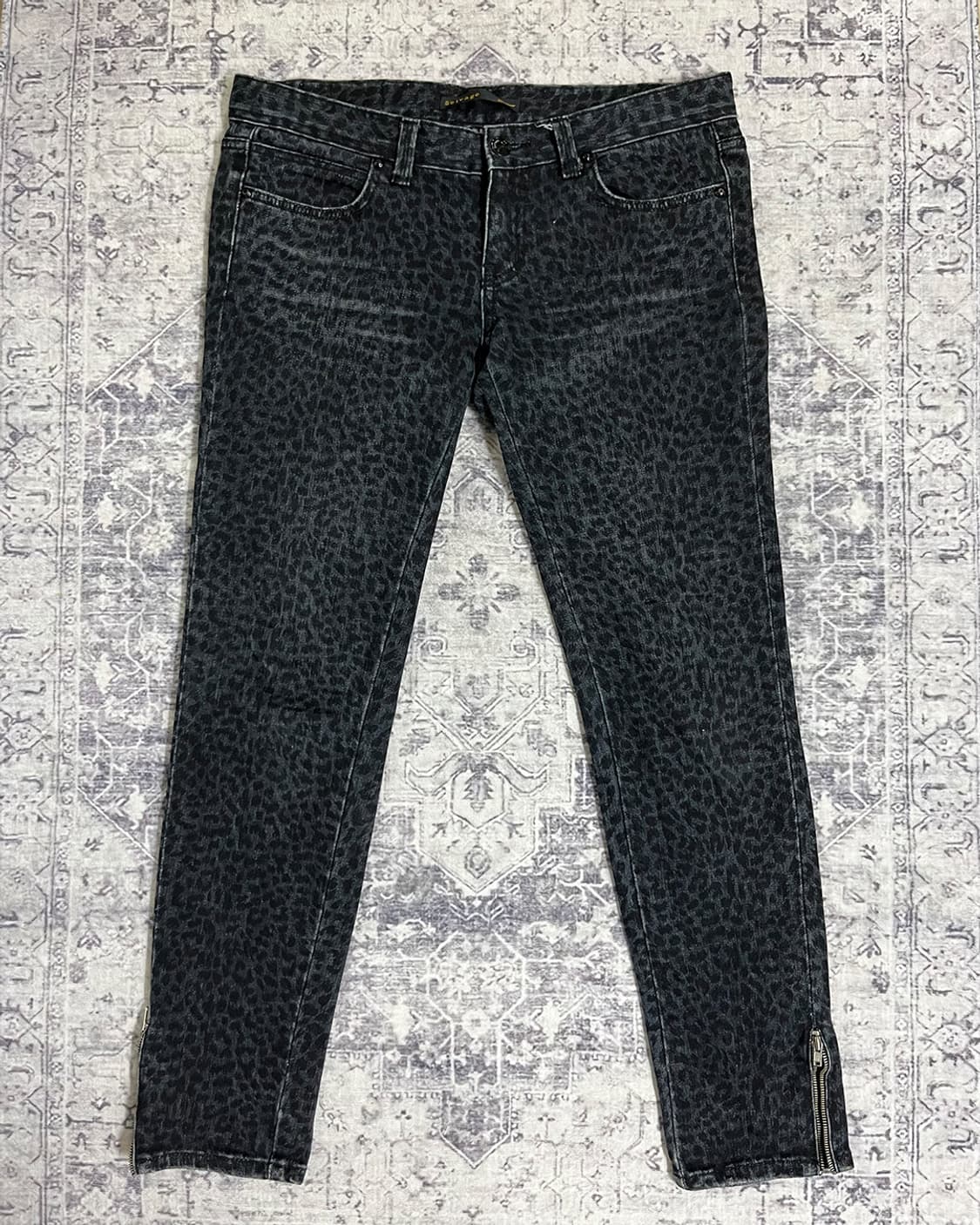 Selvage leopard skinny fit pants 상품이미지5