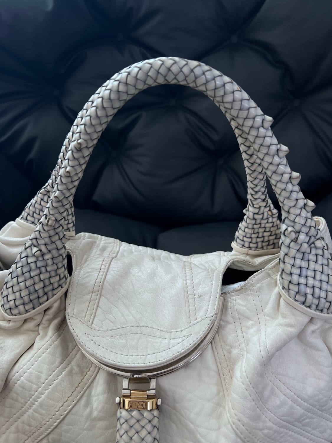 펜디 스파이 숄더백 상품이미지6