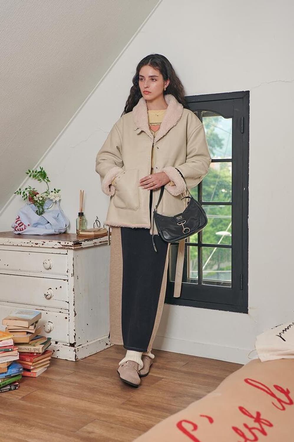 비터셀즈 무스탕 새상품 프리사이즈
택있음
 상품이미지6