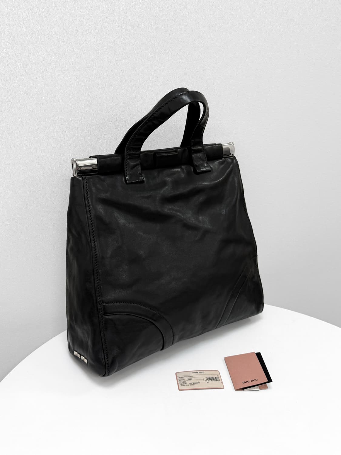 미우미우 비텔로 보사 세르니에라 토트백 상품이미지1