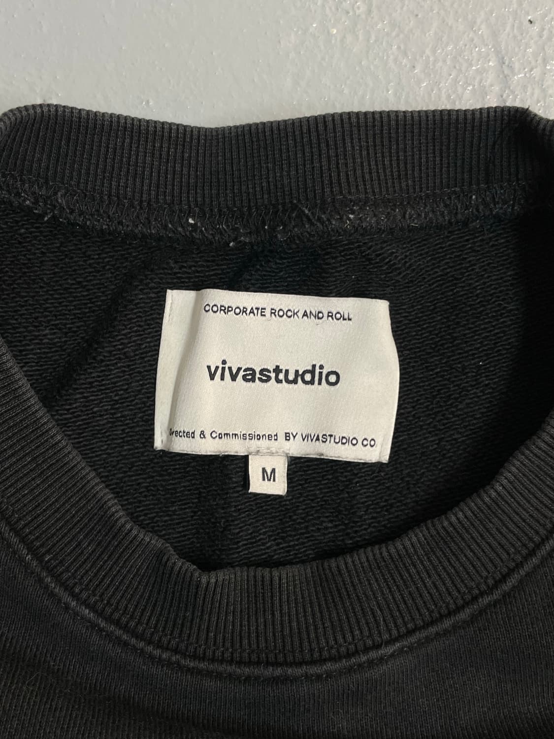 비바스튜디오 맨투맨  상품이미지4