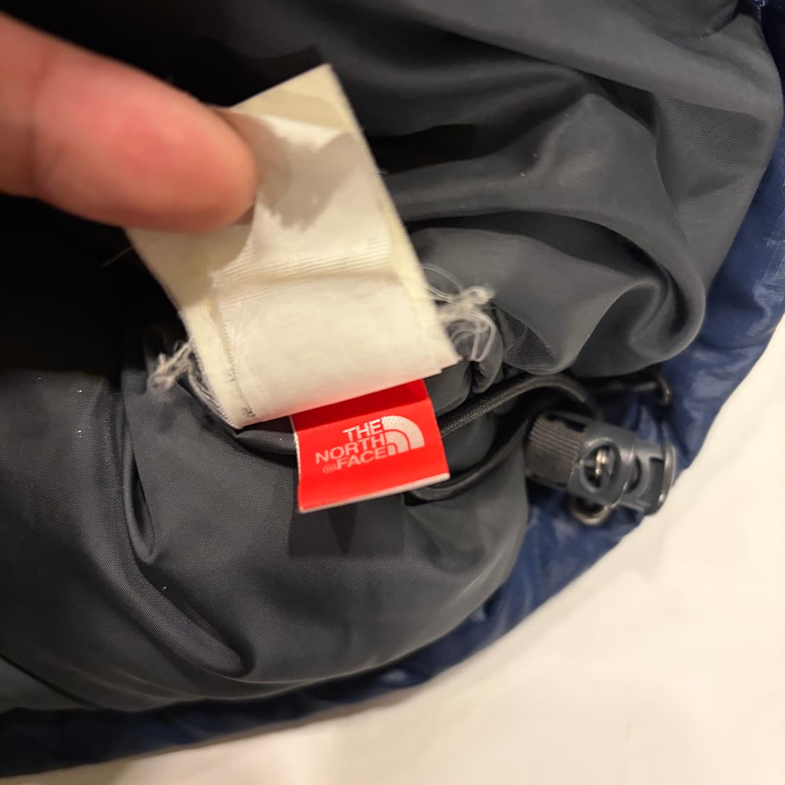 [S] 08s 노스페이스 700 눕시 구형 패딩 네이비/그레이 B341 상품이미지9