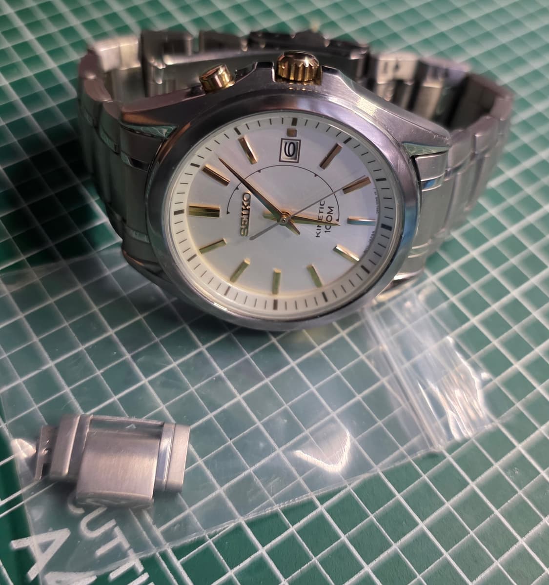 세이코 키네틱오토 (SKA525P1) 화이트 스틸시계 상품이미지6