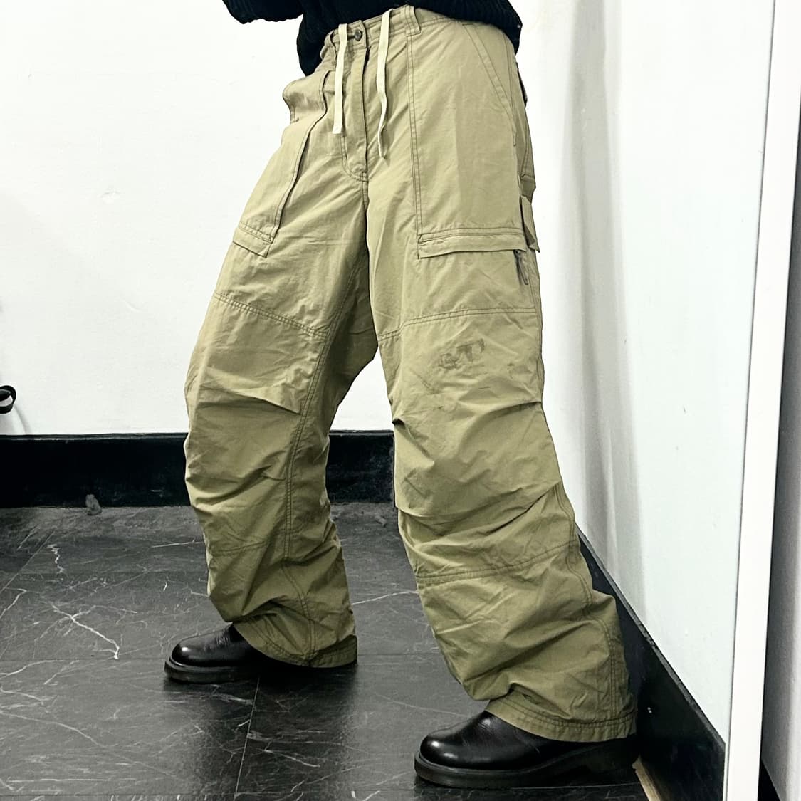 아베크롬비 나일론 와이드 카고 팬츠 상품이미지1