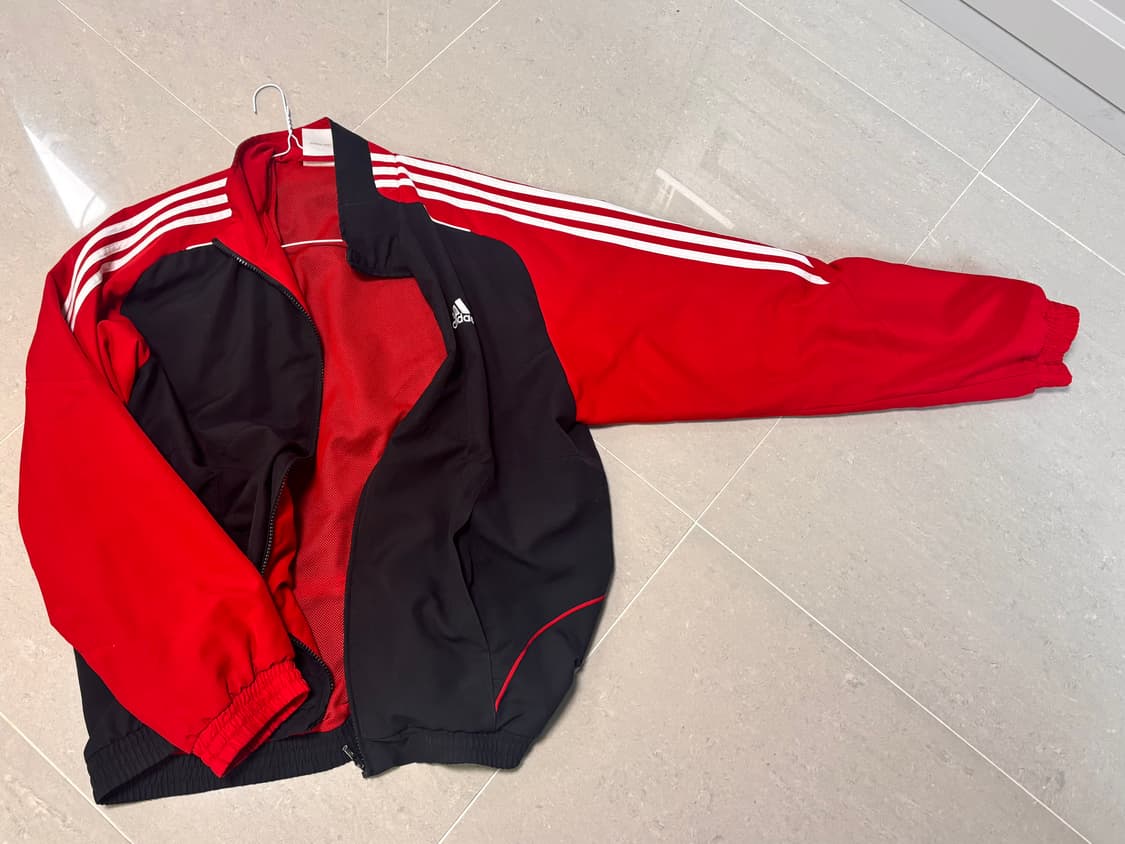 아디디스 바람막이 이탈리아 희귀 빈티지 검빨 상품이미지2